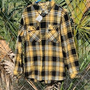 Men’s Fashion Nova Flannel Button Down